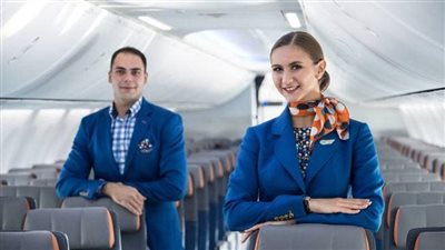 15 وظيفة للمضيف الجوي على متن الطائرة 
