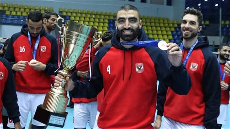 احمد صلاح، فيتو