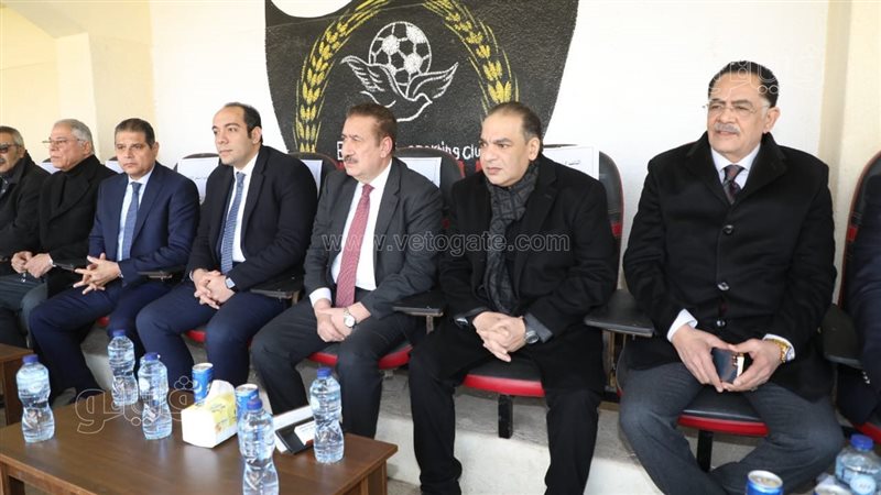 محافظ المنوفية خلال