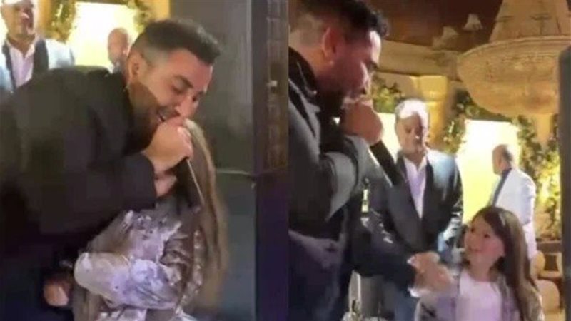 أحمد سعد مع ابنة
