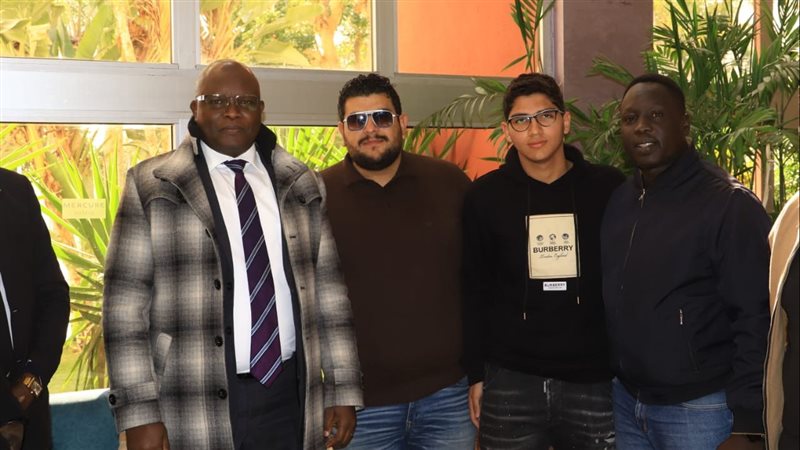 جانب من زيارة سفير