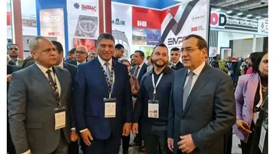 لأول مرة، الأكاديمية المصرية لعلوم الطيران تمنح إجازة دولية طيار تجاري هليكوبتر