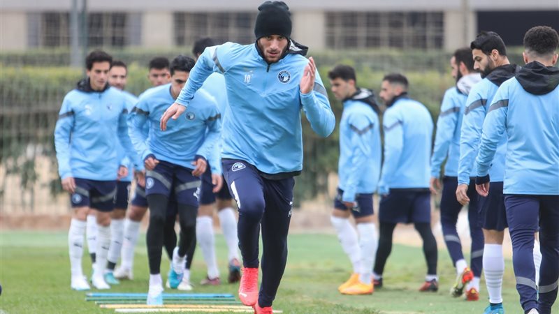 بيراميدز، فيتو