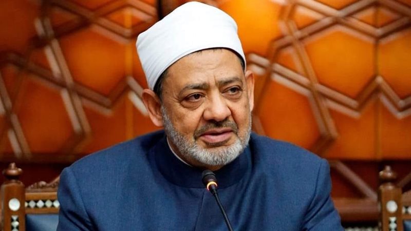  الدكتور أحمد الطيب،
