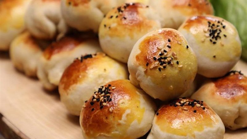 فطائر بالجبنة