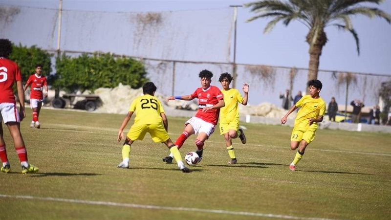 الأهلى 2001، فيتو
