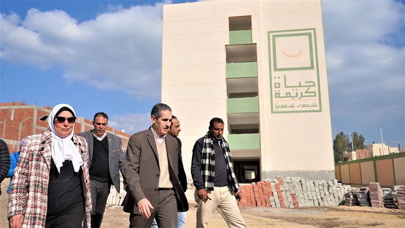 محافظ الغربية يتفقد