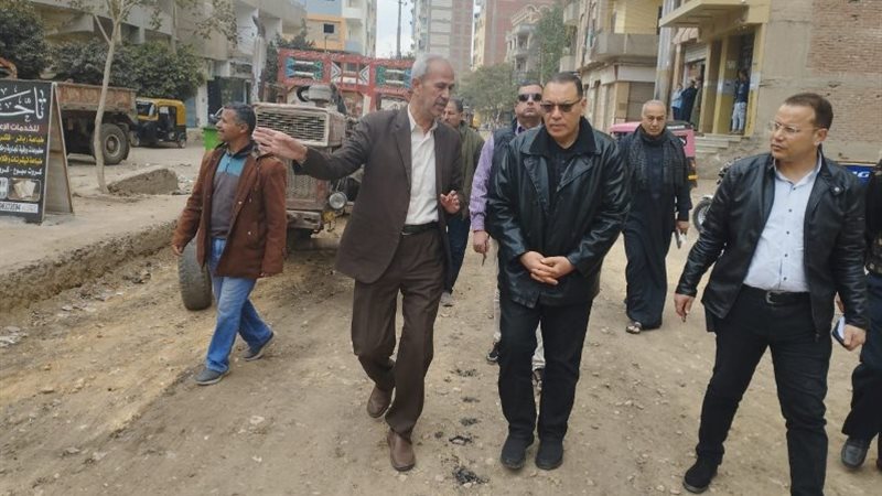 محافظ الشرقية يقوم