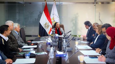 وزيرة البيئة: كفاءة منظومة جمع المخلفات وصلت إلى 70% 