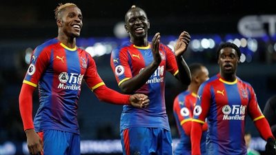 الدوري الإنجليزي، كريستال بالاس يفوز على ليدز ويقترب من منتصف جدول البريميرليج