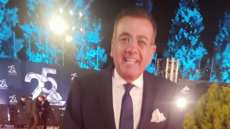 إسامة منير، فيتو