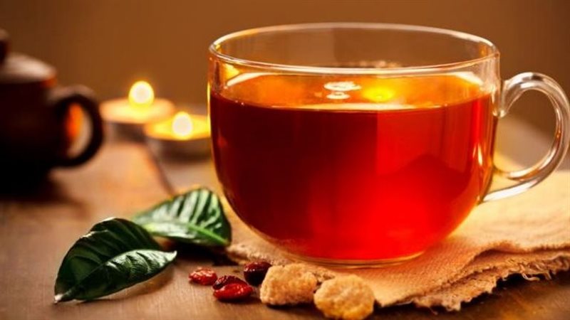 تناول الشاي بدون