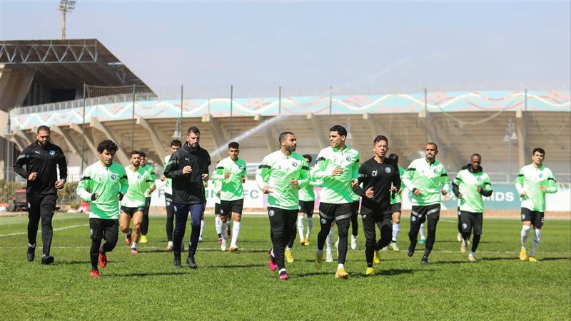 بيراميدز، فيتو