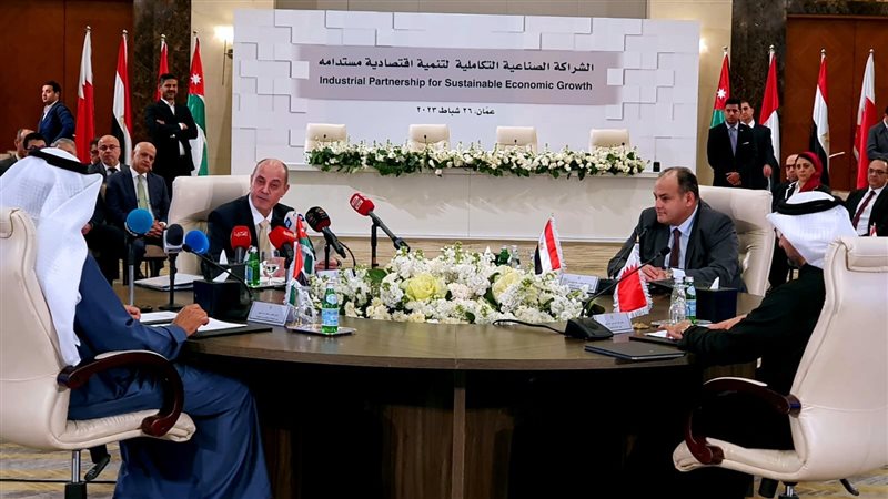 جانب من اللقاء،فيتو