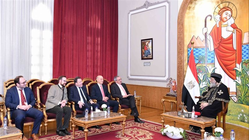 البابا تواضروس يستقبل