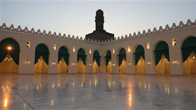 افتتاح مسجد الحاكم بأمر الله بعد ترميمه.. طائفة البهرة تتبرع بـ85 مليون جنيه لتطوير الجامع.. وأحمد عيسى يشكر رجال وزارة الآثار