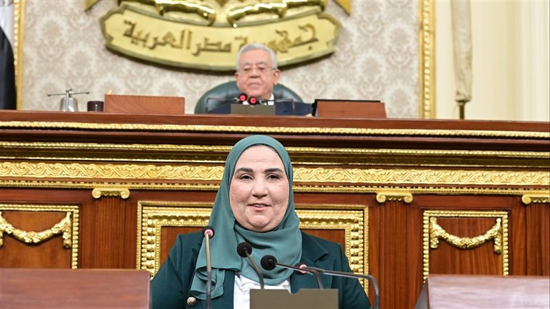 هجوم حاد على الحكومة