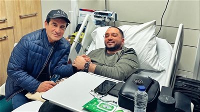 رسالة مبكية من أحمد ابن الفنان محمد ثروت 