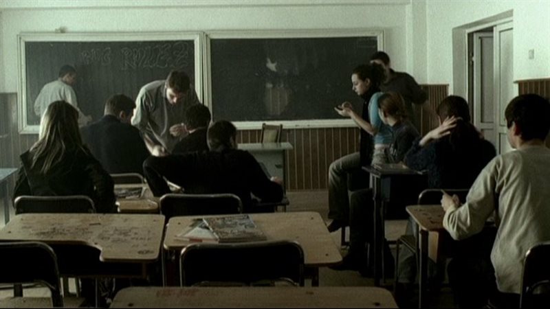 مشهد من فيلم الافتتاح،