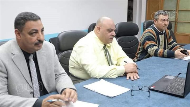  إجتماع طارئ مع مديرى
