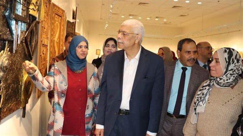 الدكتور أحمد القاصد