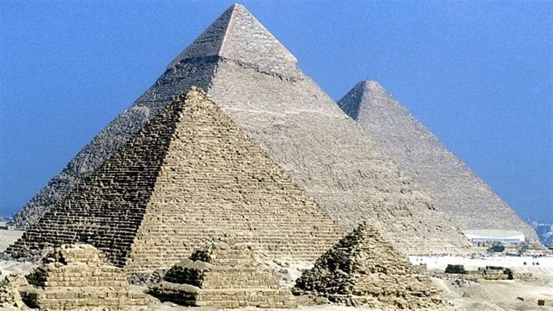 الأهرامات