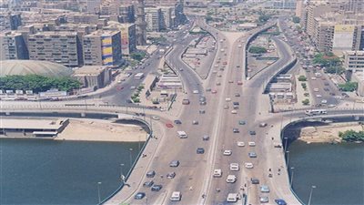 إعادة فتح محور 26 يوليو بالاتجاهين أمام حركة السيارات