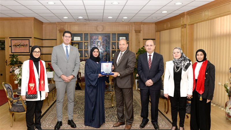 المستشار الثقافى