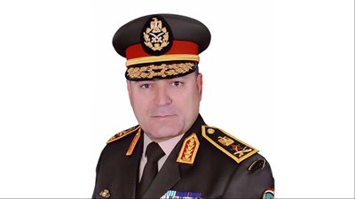  رئيس أركان حرب القوات المسلحة يعود إلى أرض الوطن بعد المشاركة في فعاليات مؤتمر رؤساء أركان الدول الإفريقية