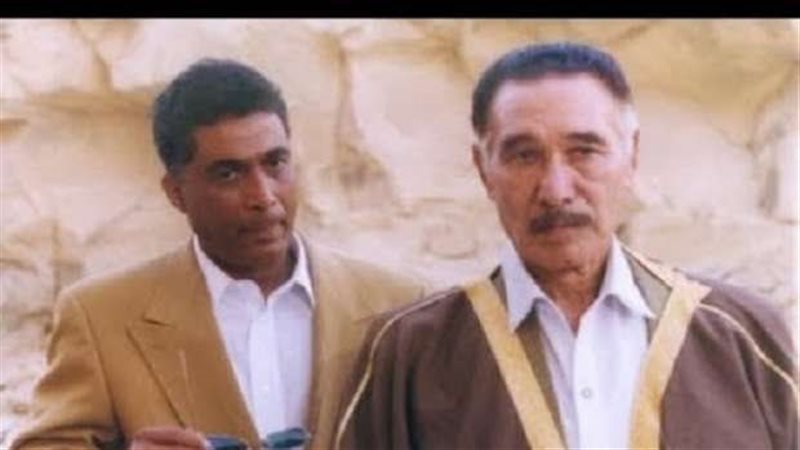 مشهد من فيلم أرض