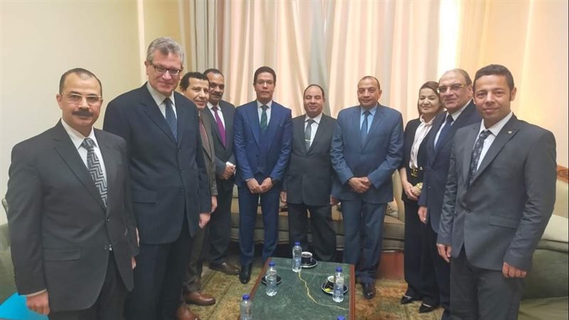 المرشحون لرئاسة جامعة