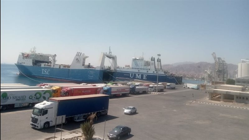 موانئ 