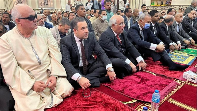 إفتتاح مسجد السادات