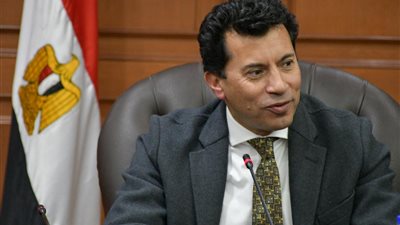 وزير الرياضة يشيد بتحقيق مصطفى عمرو رقمًا قياسيًا في دفع الجلة وتأهله لبطولة العالم