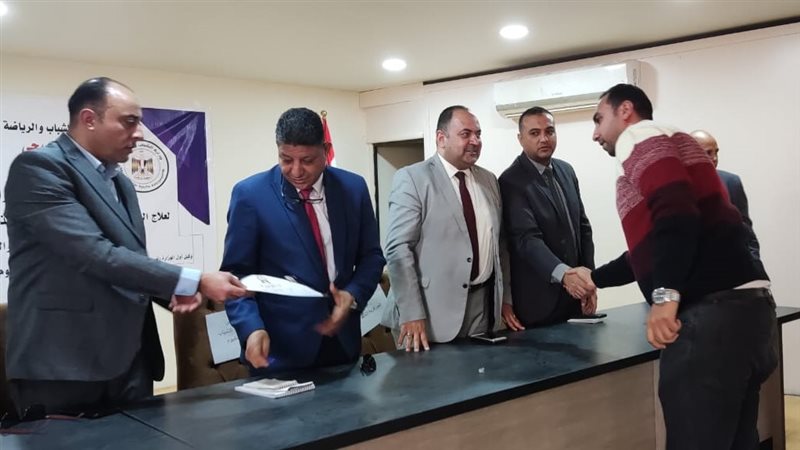 الشباب والرياضة تنظم