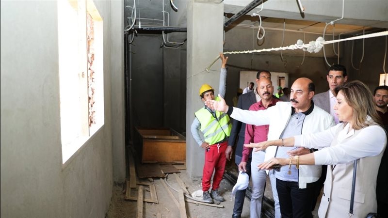 وزيرة الثقافة نيفين