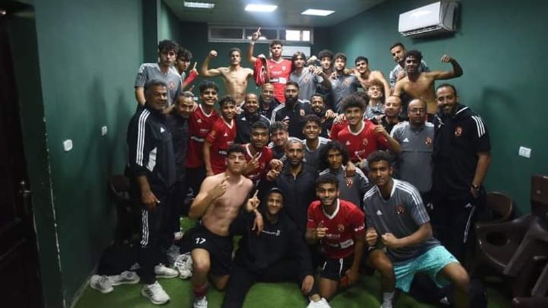 الأهلى 2005، فيتو