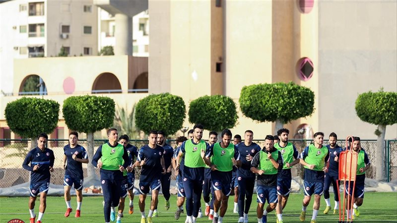 فيوتشر، فيتو