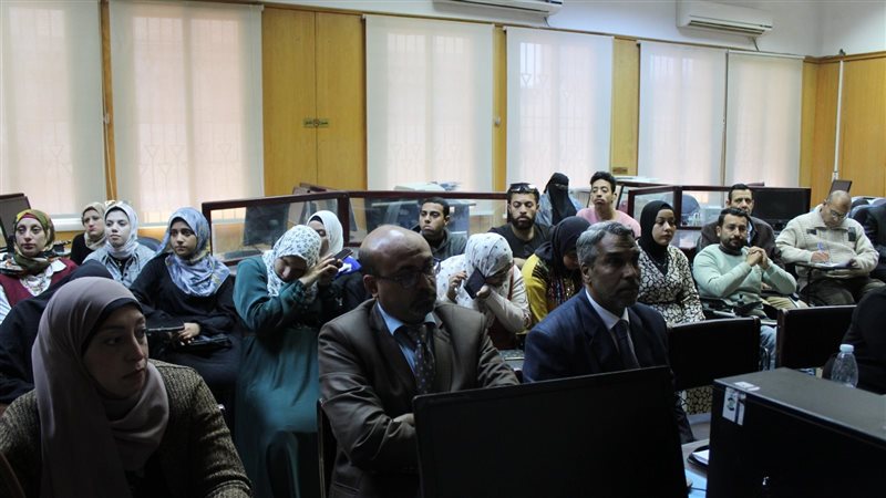 ندوة لنشر ثقافة العمل