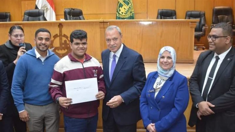 القوى العاملة 