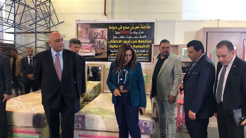 جانب من افتتاح المعرض