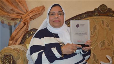 في اليوم العالمي للمرأة حكاية سيدة من ذوي الهمم كافحت لتربية أطفالها (فيديو) 