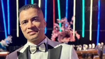 بدلة حسن شاكوش تخطف الأنظار في حفل زفافه