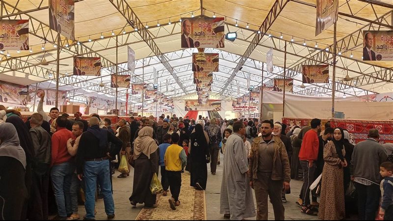 معرض كلنا واحد بالعريش