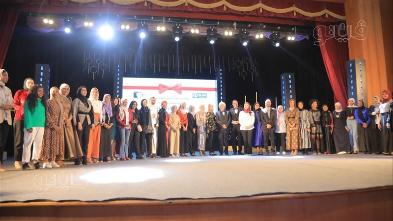 مهرجان أسوان