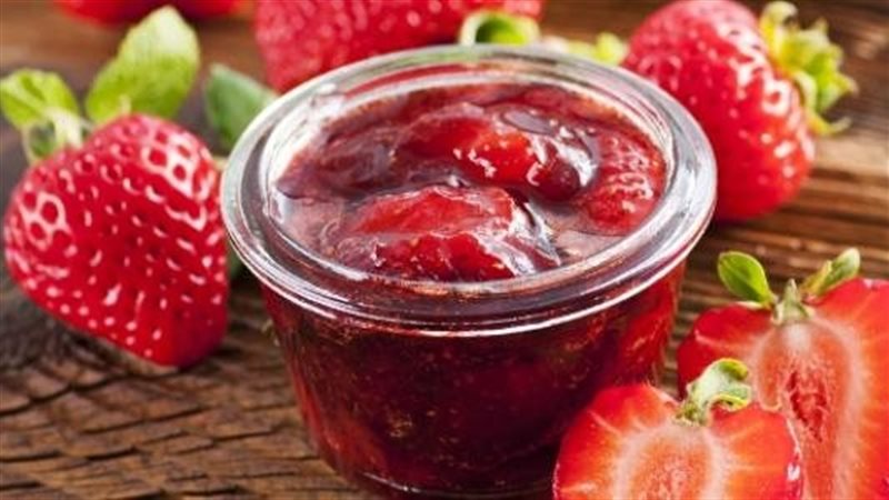 مربى الفراولة، فيتو
