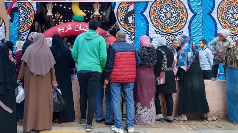 إقبال على معرض أهلا