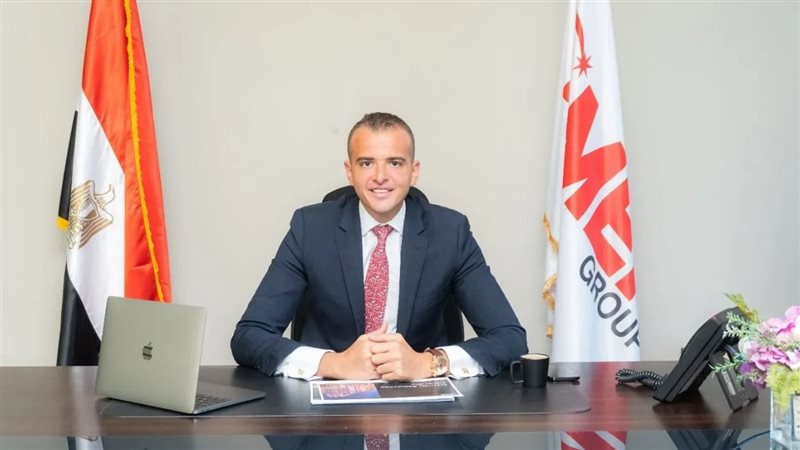 حسنى عمر الرئيس التنفيذي