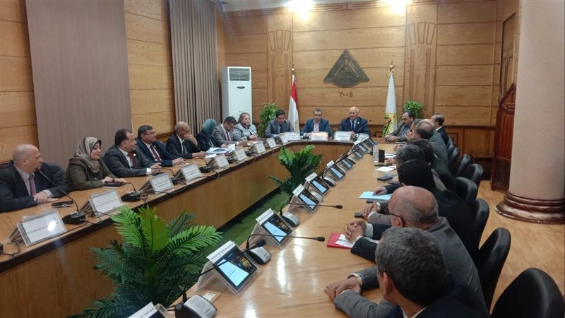 جامعة بنها، فيتو