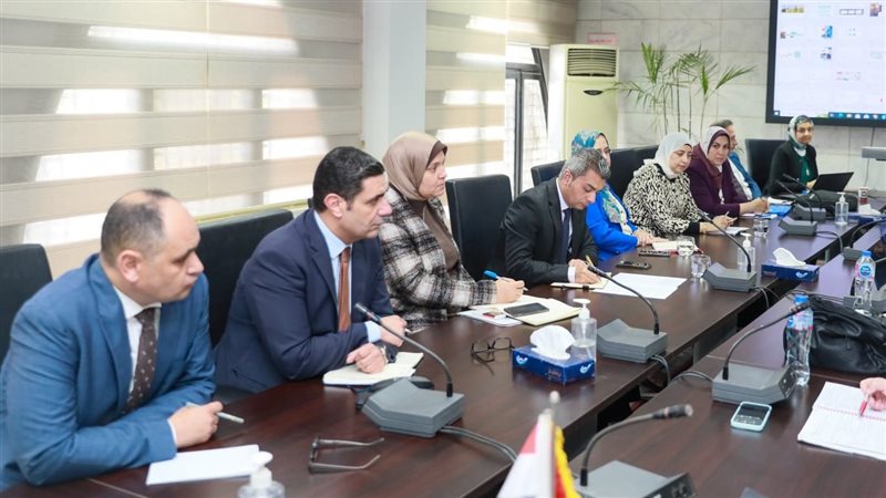 اجتماع بعثة البنك